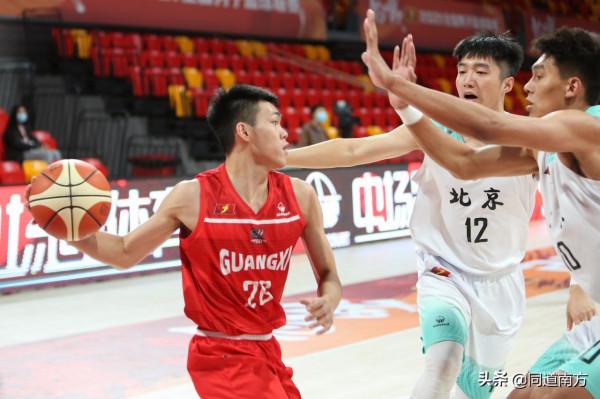 NBL第18輪:7人上雙劉羽楠砍兩雙,廣西威壯132:100大勝北京雄鹿 NBL第18輪:7人上雙劉羽楠砍兩雙,廣西威壯132:100大勝北京雄鹿