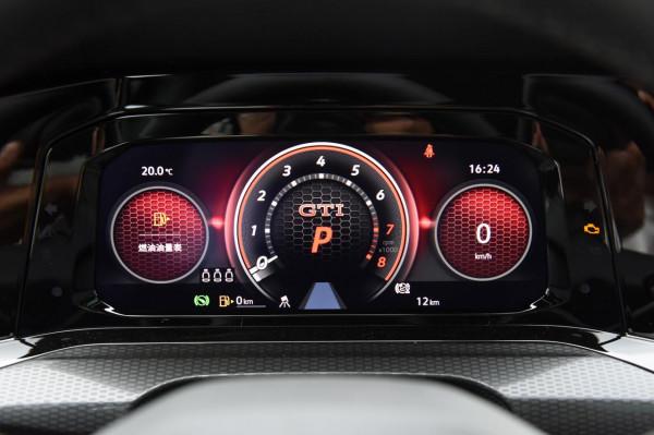 新車｜花有重開日，人無再少年，搶先試駕大眾第八代高爾夫GTI