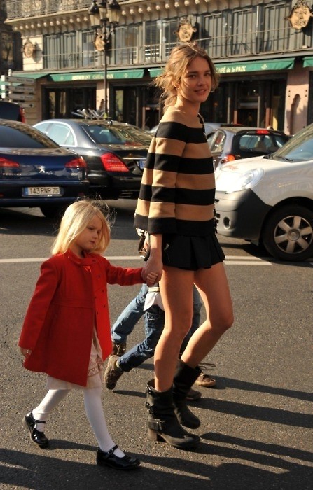 小鎮走出的國際超模，攜3娃改嫁首富之子，水果妹如何一路開掛？