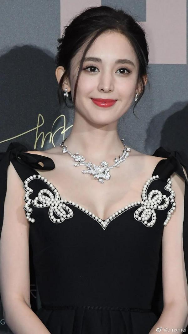 古力娜扎～美目盼兮 瑰姿豔逸