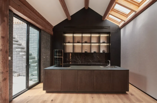 跨國夫妻爆改北京大雜院,100㎡做一居室,剩下的全給景觀花園 跨國夫妻爆改北京大雜院,100㎡做一居室,剩下的全給景觀花園