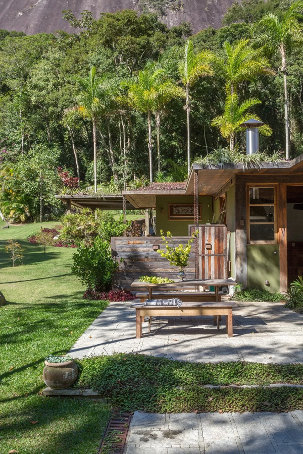 等有錢了，一定要回到鄉村，蓋一個有歸屬感的房子