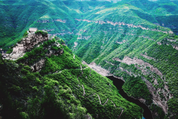 八百里太行山,為什麼是一段段的? 八百里太行山,為什麼是一段段的?