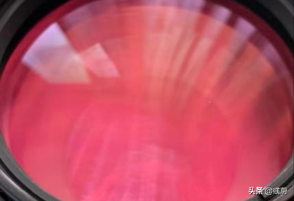 F22、殲16等先進戰機衍射屏顯都是綠色，為啥殲20的是紅色？