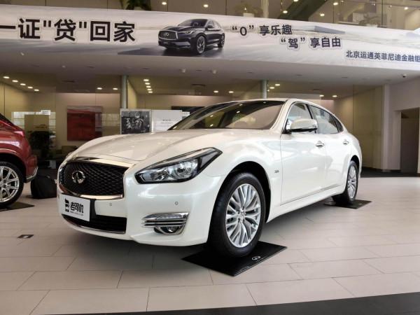 用賓士發動機，比賓士E級便宜，日系進口豪華車，實拍英菲尼迪Q70