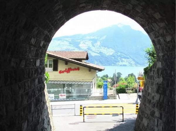 瑞士之行——從蒙特勒到格林瓦爾德