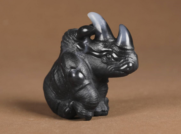 青花料，可愛的小犀牛。心有靈犀