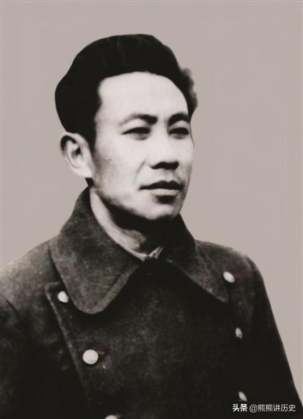 四野的王牌軍長，有兩位解放後，沒有擔任軍區司令員，他們是誰