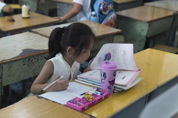 小學生複述課文好處多！家長：到底咋複述？