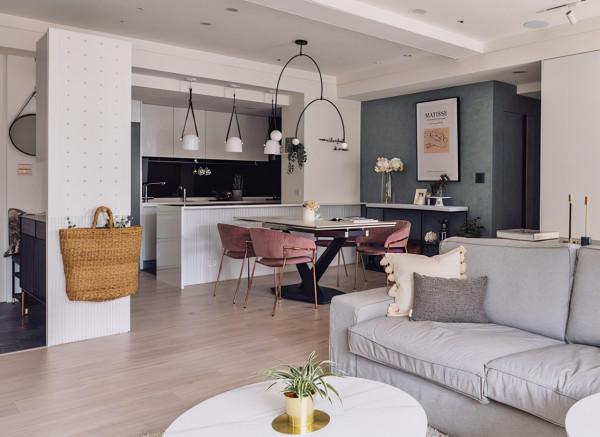 這位50歲阿姨的眼光太棒了，新家裝得超洋氣，網友：別人家的長輩