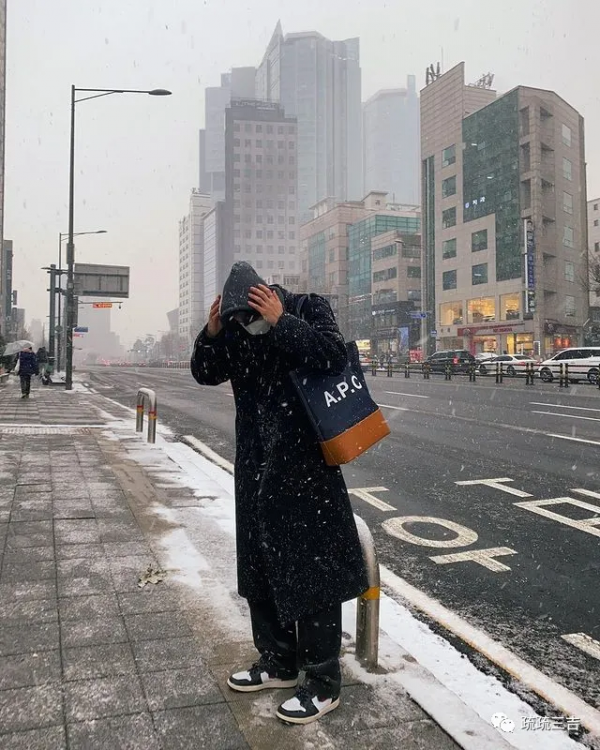 韓國男生的3套冬季穿搭方案，是氛圍感帥哥呀