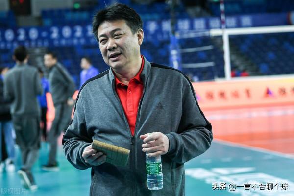 女排新帥燙手山芋？郎平回美國，接班人退出，中國女排或面臨調整