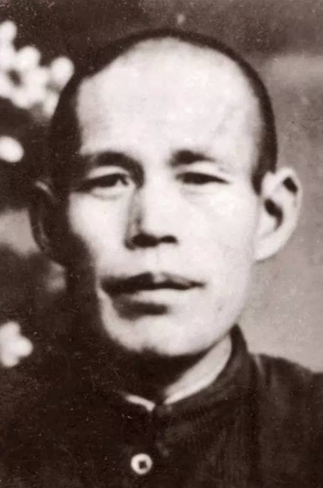 1934年，23歲山西賣貨郎救了2900餘紅軍，建國後軍長6次派人尋找