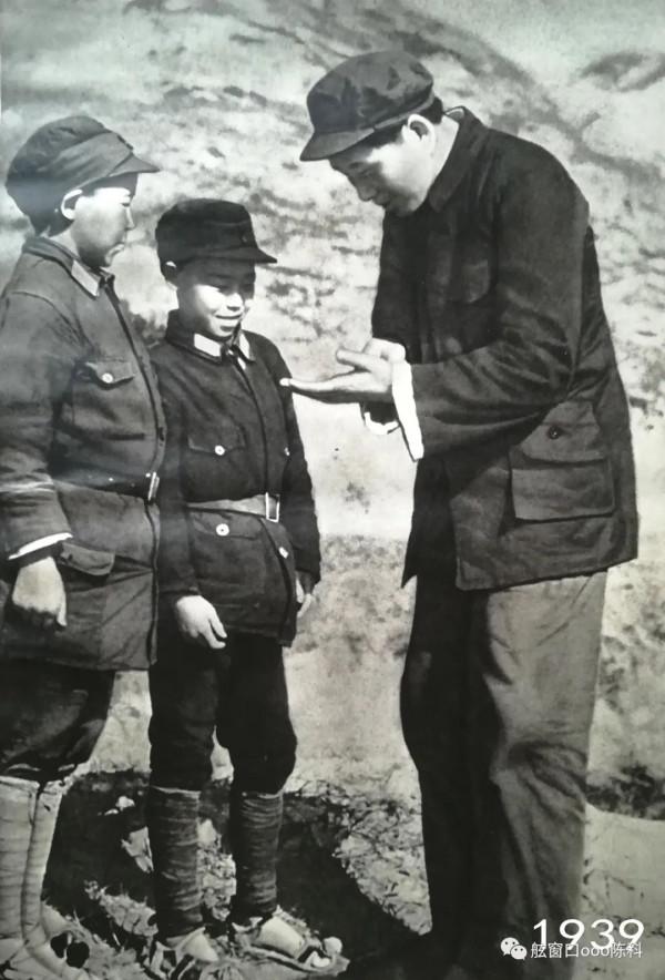 太陽最紅...毛澤東各歷史時期珍貴鏡頭