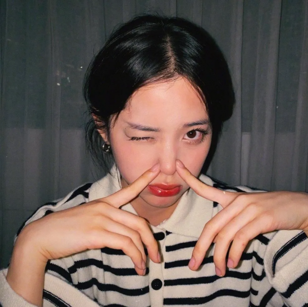 Nabi的富家千金風,終於找到了其中的穿搭精髓 Nabi的富家千金風,終於找到了其中的穿搭精髓