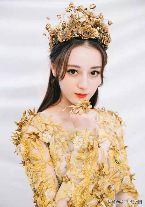 歷屆金鷹女神舊照登上熱搜,趙麗穎,楊冪,迪麗熱巴誰最美? 歷屆金鷹女神舊照登上熱搜,趙麗穎,楊冪,迪麗熱巴誰最美?