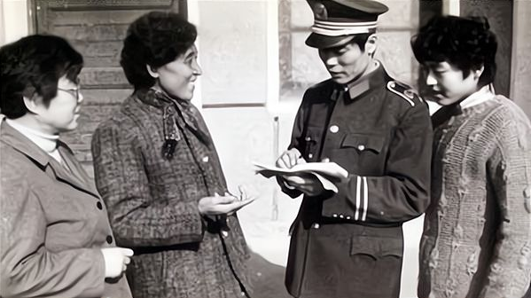 1963年,林場伐木工上山撿到一枚印章,為何導致上百人搜山呢? 1963年,林場伐木工上山撿到一枚印章,為何導致上百人搜山呢?