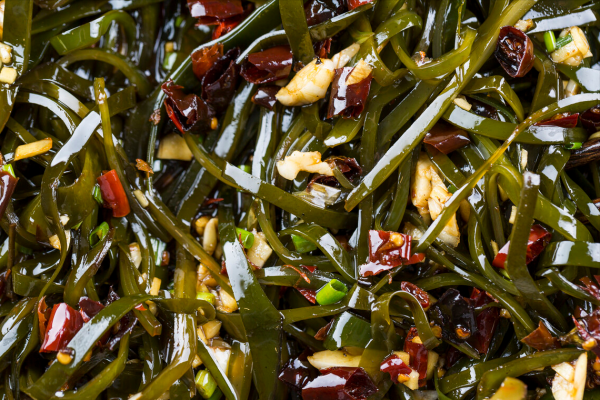 涼拌海帶絲時，2個技巧要牢記，清脆爽口真解膩，好吃沒腥味