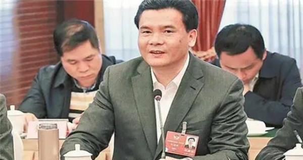 90後第一女富豪紀凱婷：男友比她小5歲，交往多年至今未成婚