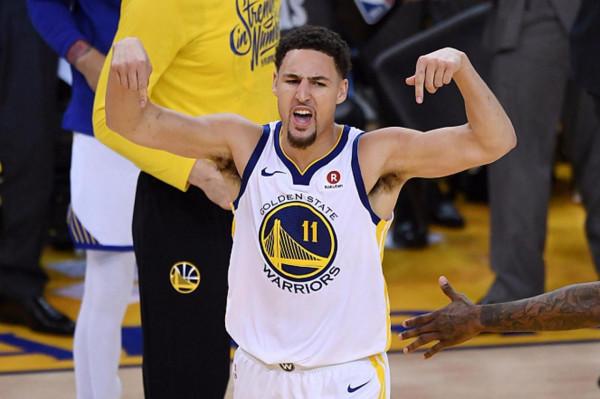 NBA歷史七大單節之最：克萊單節37分，一人單節18板，穆大叔8蓋帽