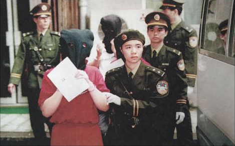 80年代面對“走私狂潮”，陳雲上報後，小平同志如何批示？