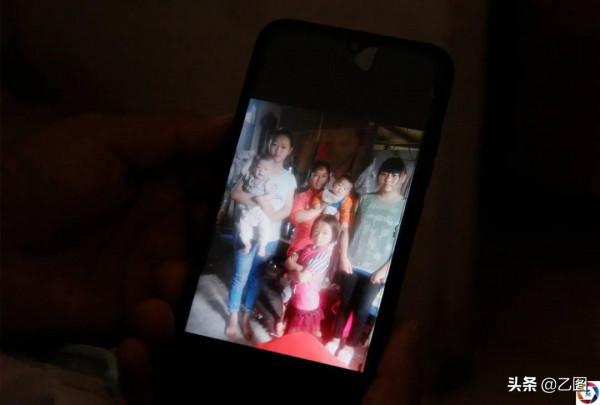 雲南一對雙胞胎兄弟，弟弟比哥哥晚1小時出生，誰料命運差之千里