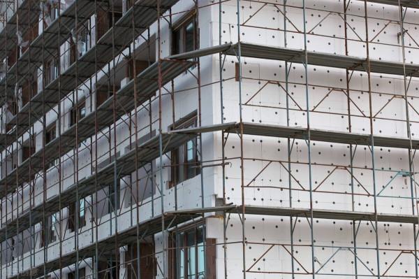 建築工程包工單價是多少？