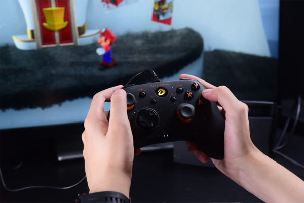 新品釋出 ▎達爾優H101遊戲手柄正式釋出