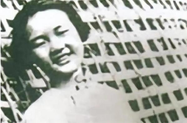 女特工18歲打入軍統內部，24歲被秘密殺害，45年後葉帥為她正名￼