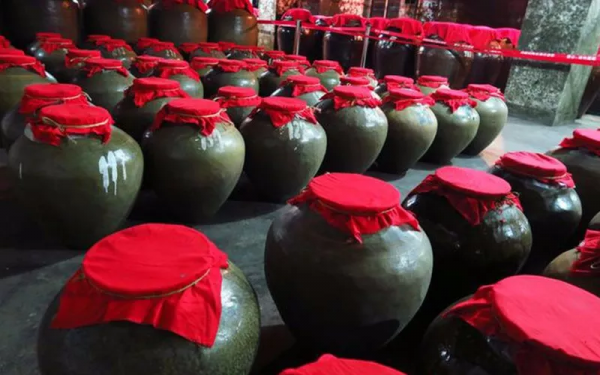 白酒為何越放越香? 白酒為何越放越香?
