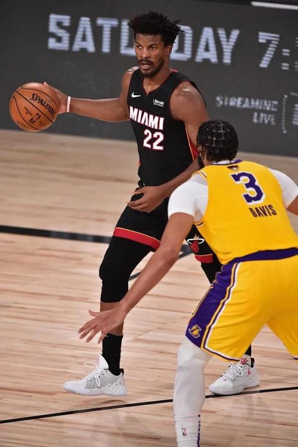 都是玻璃人？巴特勒and濃眉