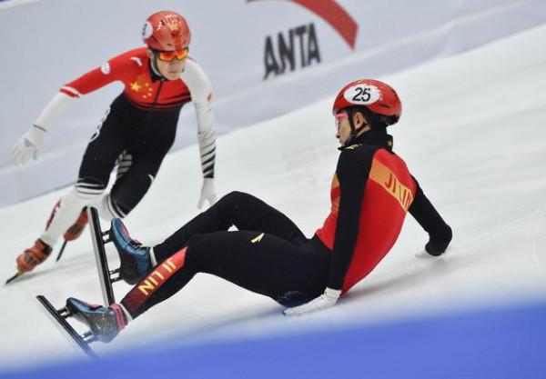 選拔賽男子1000米孫龍逆轉奪冠，歸化名將B組決賽第1，陳德全犯規