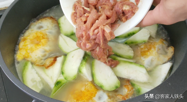 廣東人做開胃靚湯為什麼這麼好喝？原來步驟很簡單，營養味美便宜