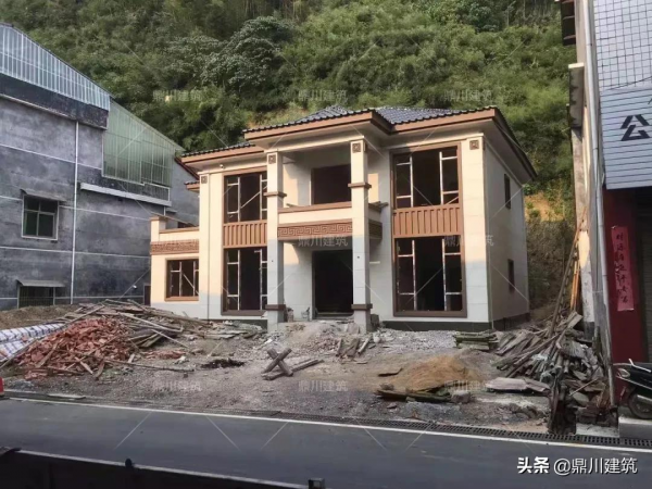 6套新中式別墅實拍，穩重低調耐看，全家都說這一輩子都值了