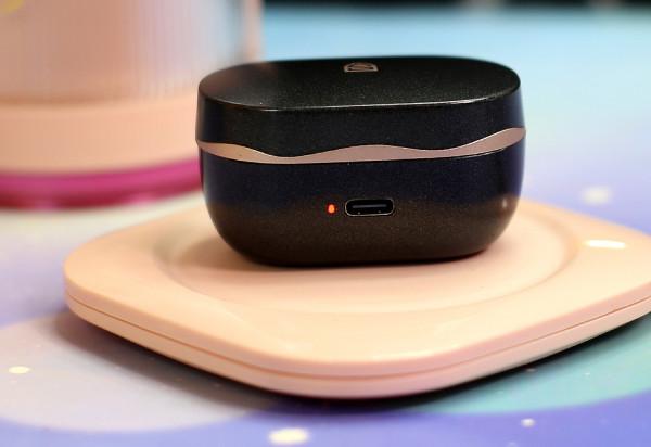 無線便攜、隨時鮮榨、喚醒活力的摩飛隨身榨汁杯 無線便攜、隨時鮮榨、喚醒活力的摩飛隨身榨汁杯