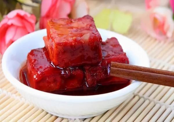 發黴的食物，去掉壞的部分就能吃嗎？聽聽醫生怎麼說