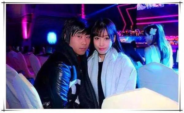 小智指責帝師最後不該錘盧本偉,死人都可能讓你捅活了 小智指責帝師最後不該錘盧本偉,死人都可能讓你捅活了