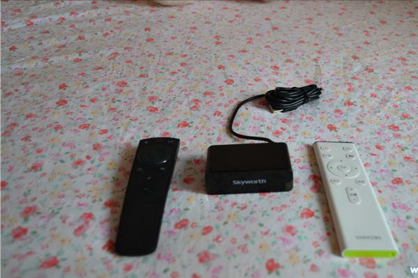 像攝像頭一樣大小的電視盒子：創維小盒子評測，網友：期待升級版