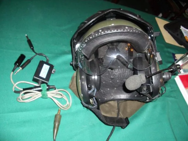 陸航小姐姐爆紅的背後！中國頭盔瞄準系統亮相，如何“眼神殺敵”