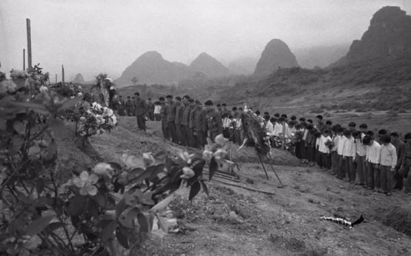 老將軍送子女參加對越自衛反擊戰：三個孩子去，我打算只回來一個