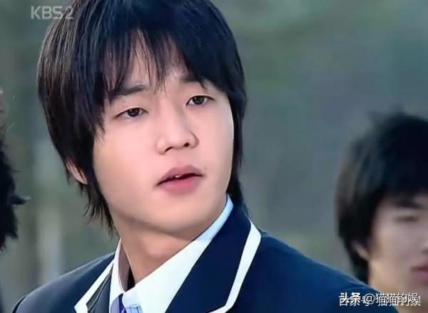 《豪傑春香》16年後，女主變臉男主息影，2配角陷醜聞，3主創離世