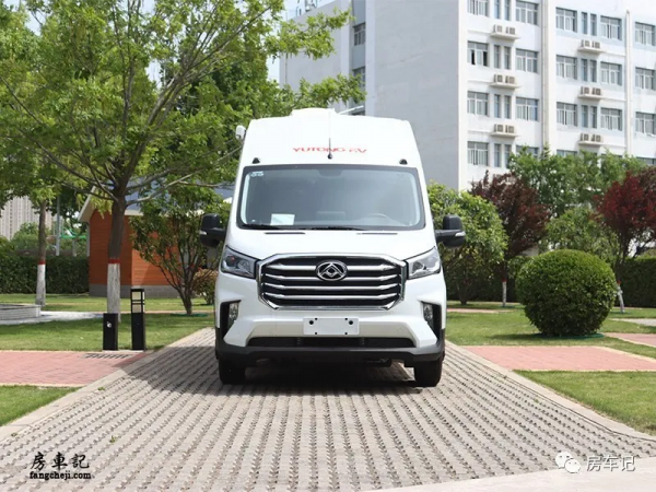 30萬級別的B型房車！宇通B311房車，會不會俘獲你的心扉？