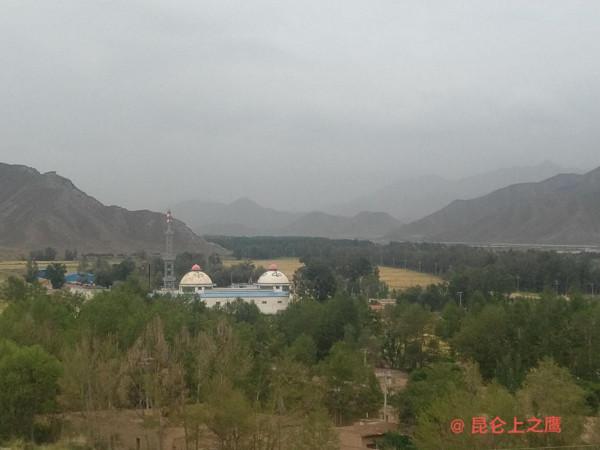 崑崙山的穿越——花石峽、冬給措納湖至香日德