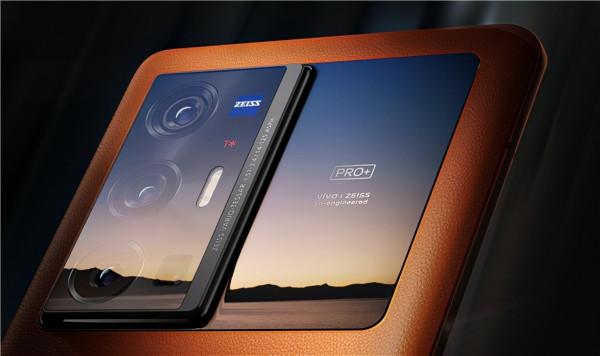 榮耀趙明：對標蘋果，沒有核心競爭力根本不行，很難獲得成功