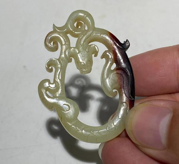 戰漢高古和田玉雞心佩