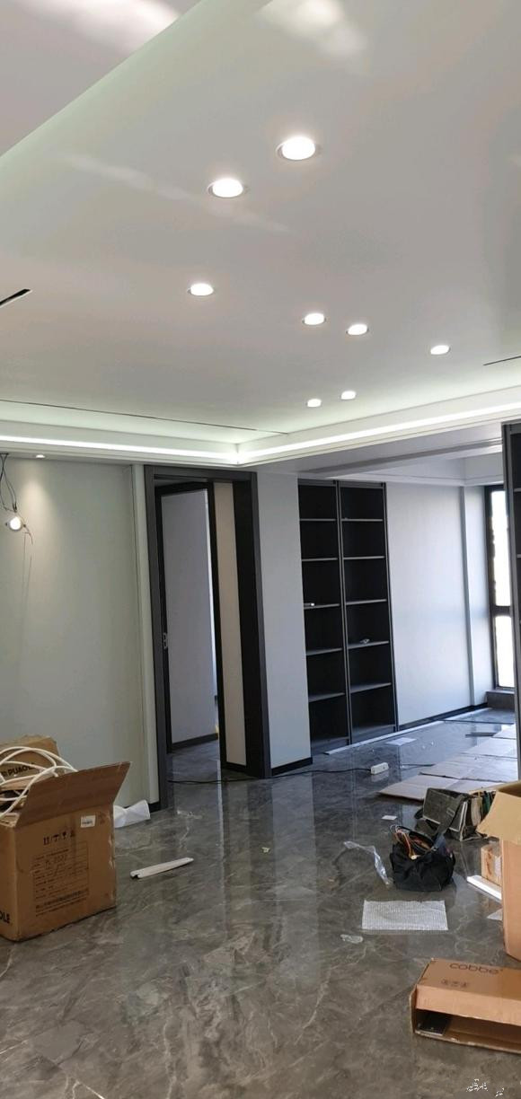 240㎡房子用時7個月，現在已經花了17萬，都是用普通材料