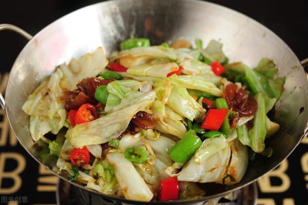 孩子放假，一家人的早中晚餐食譜，葷素搭配營養均衡，頓頓都吃光