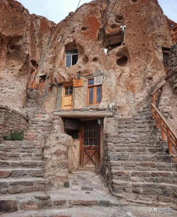 伊朗800年前的坎多萬村莊冬暖夏涼 猶如地暖空調房