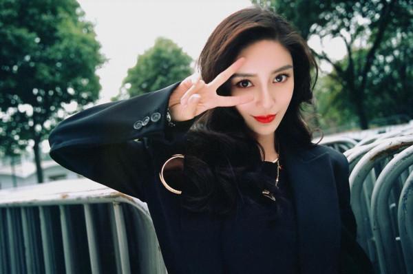 就這顏值 黃曉明為啥還要跟她離婚？