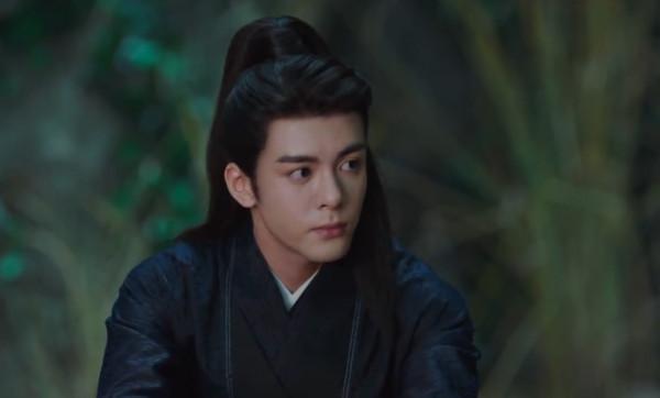 鞠婧禕新劇開播即火，搭檔曾舜晞“CP感”十足，劇情邏輯卻有硬傷